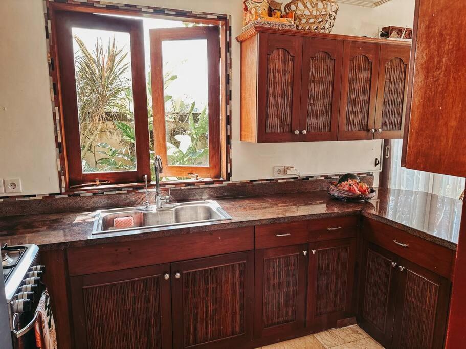 Beautiful Private Pool Walk To Town Center Sunrise Views Pousada *